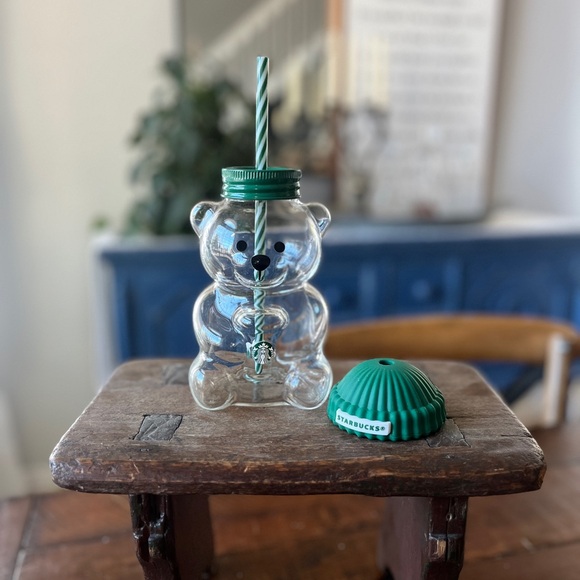 New Starbucks Clear Bear Tumbler with Green Lid - Picture 2 of 4